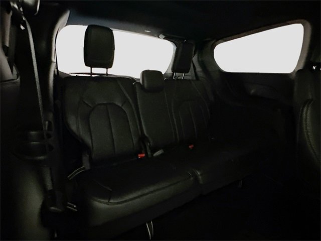 New 2026 Chrysler Pacifica Select image 31