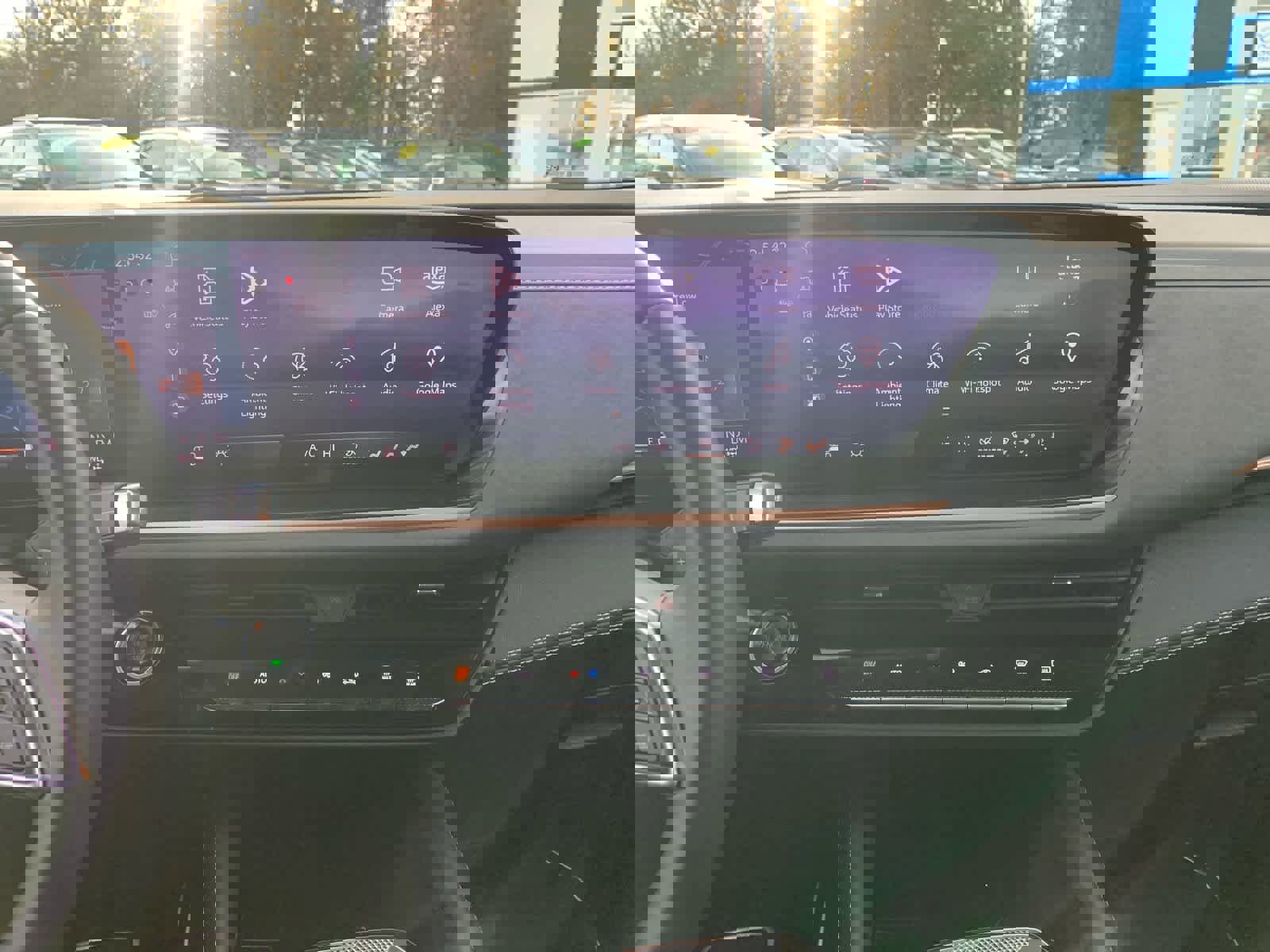 Used 2025 Buick Envision Sport Touring image 25