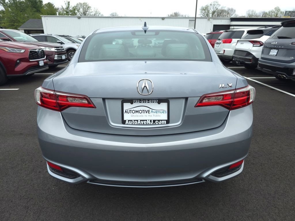 Used 2016 Acura ILX image 5