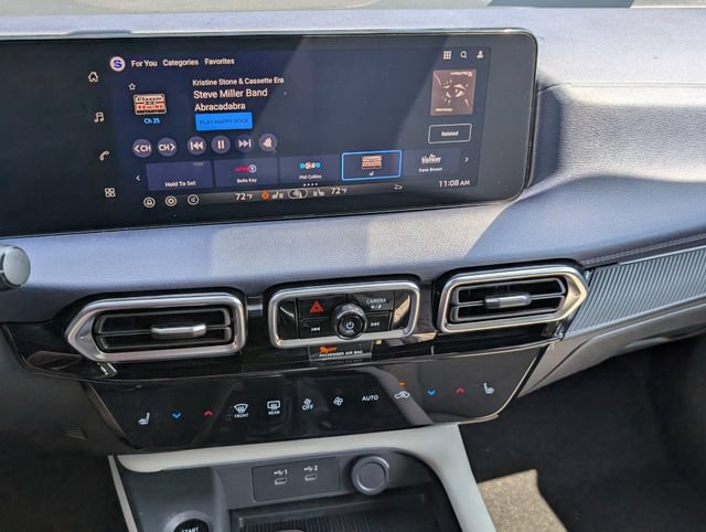 New 2026 Nissan Sentra SL w/ Floor Mat Package FWD image 28