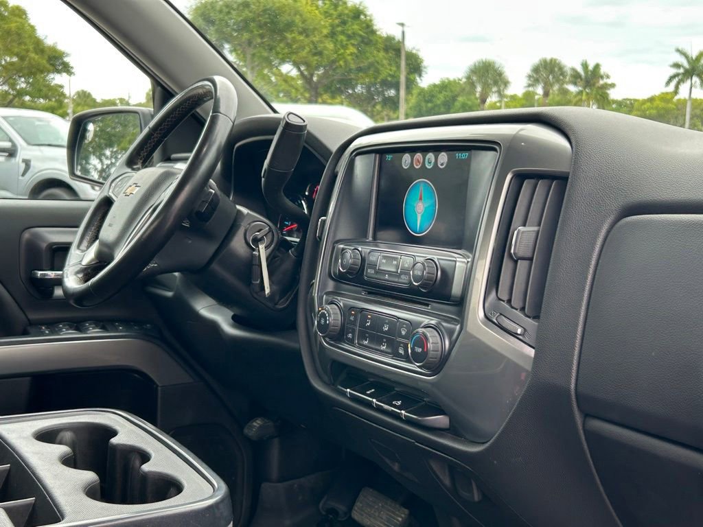 Used 2019 Chevrolet Silverado 1500 LT AWD/4WD image 25