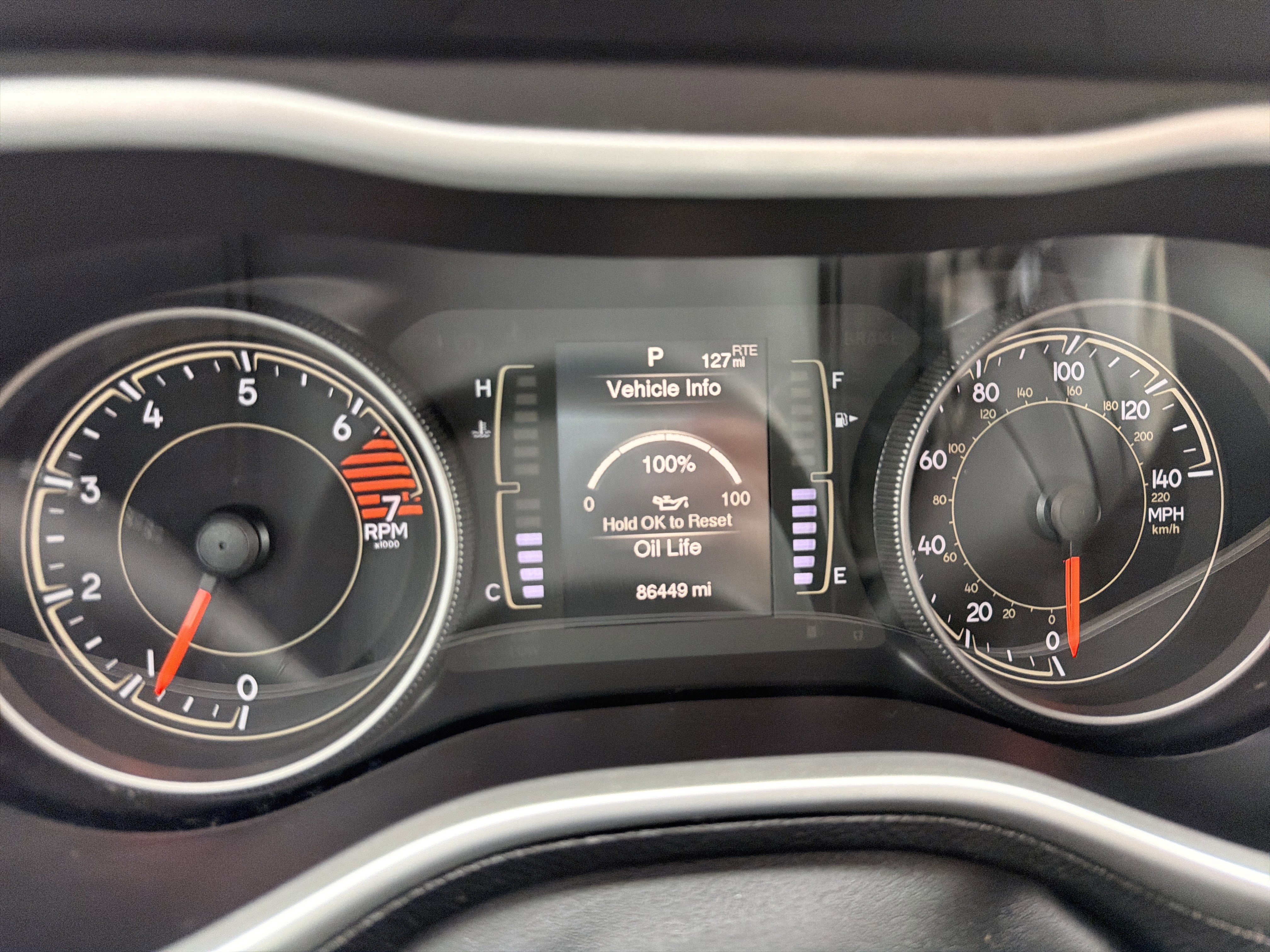 Used 2018 Jeep Cherokee Latitude Plus image 21