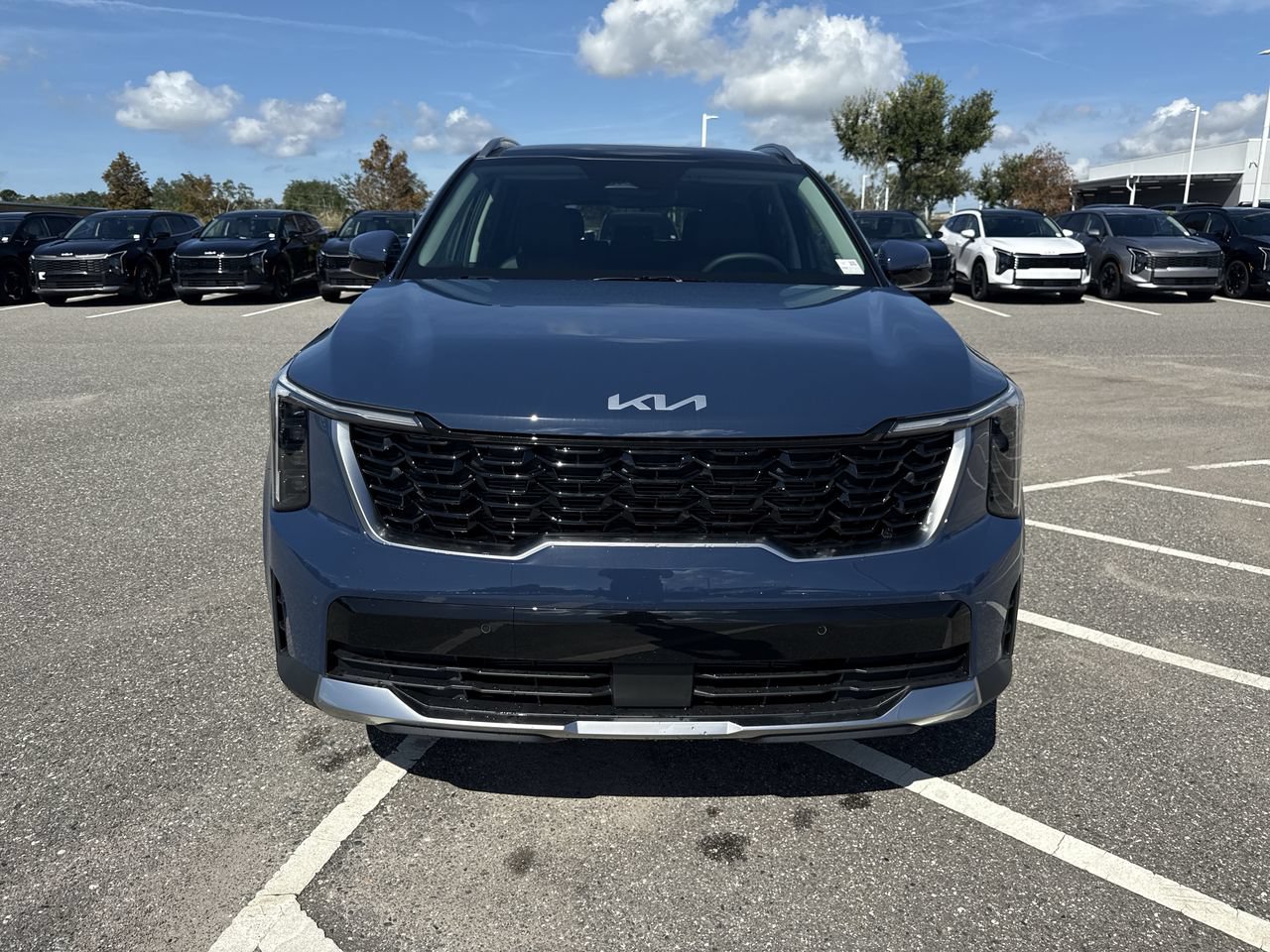 New 2026 Kia Sorento S w/ S Panoramic Sunroof Package FWD image 9