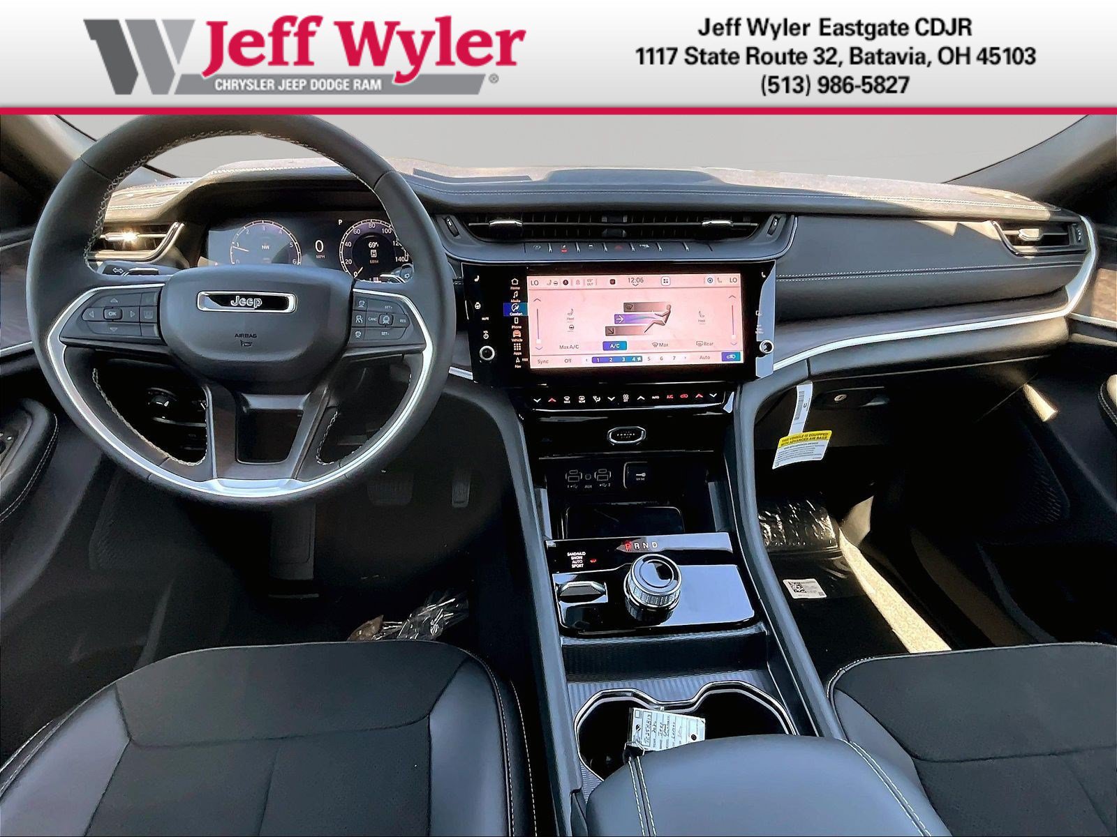 New 2026 Jeep Grand Cherokee Altitude AWD/4WD image 10