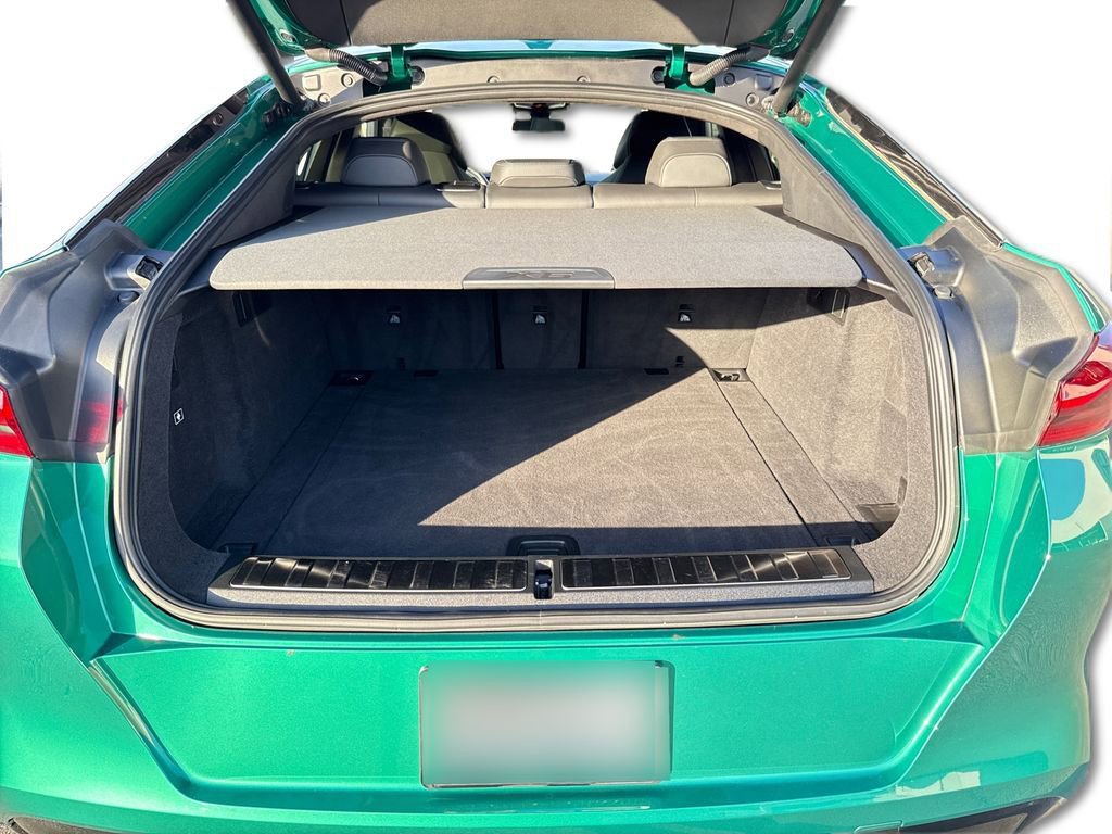 Used 2025 BMW X6 M Competition image 13