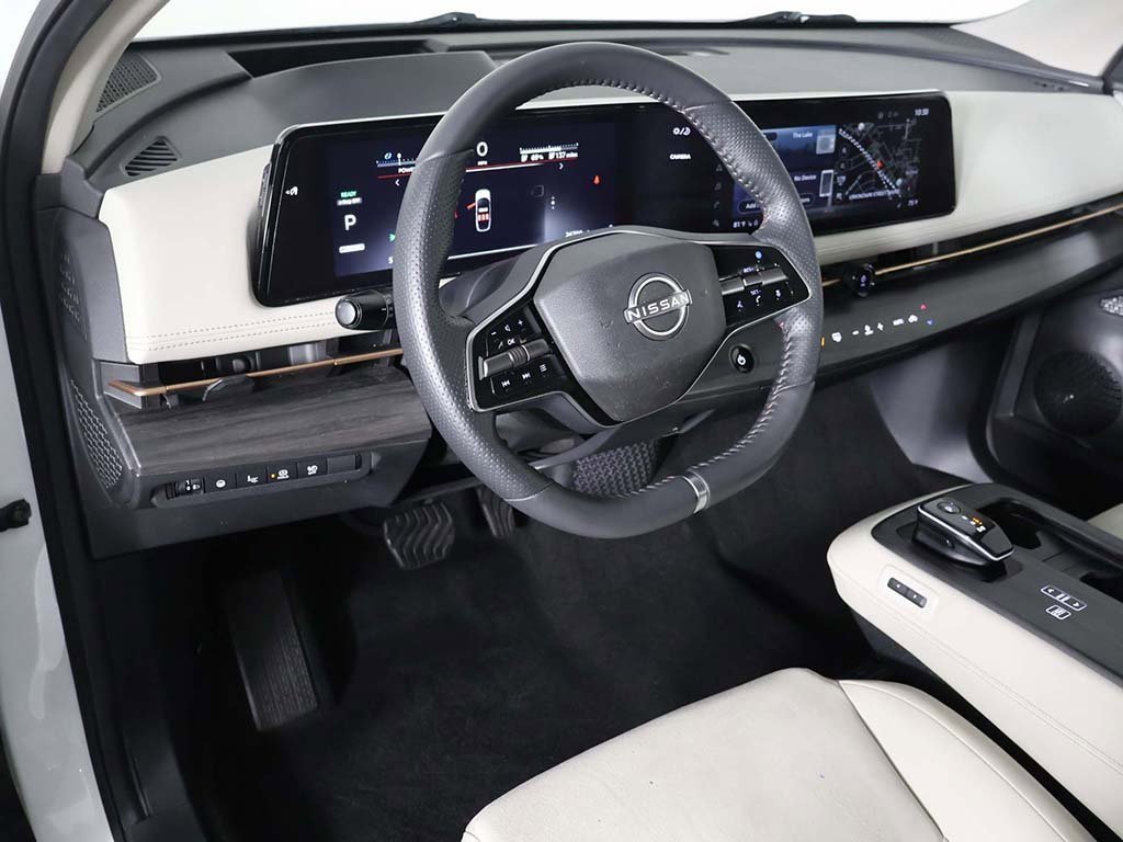 Used 2023 Nissan Ariya ENGAGE image 28