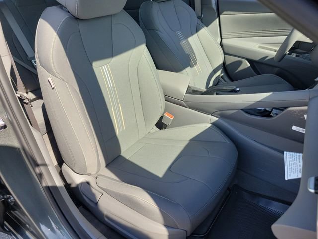 New 2026 Hyundai Elantra Sport FWD image 20