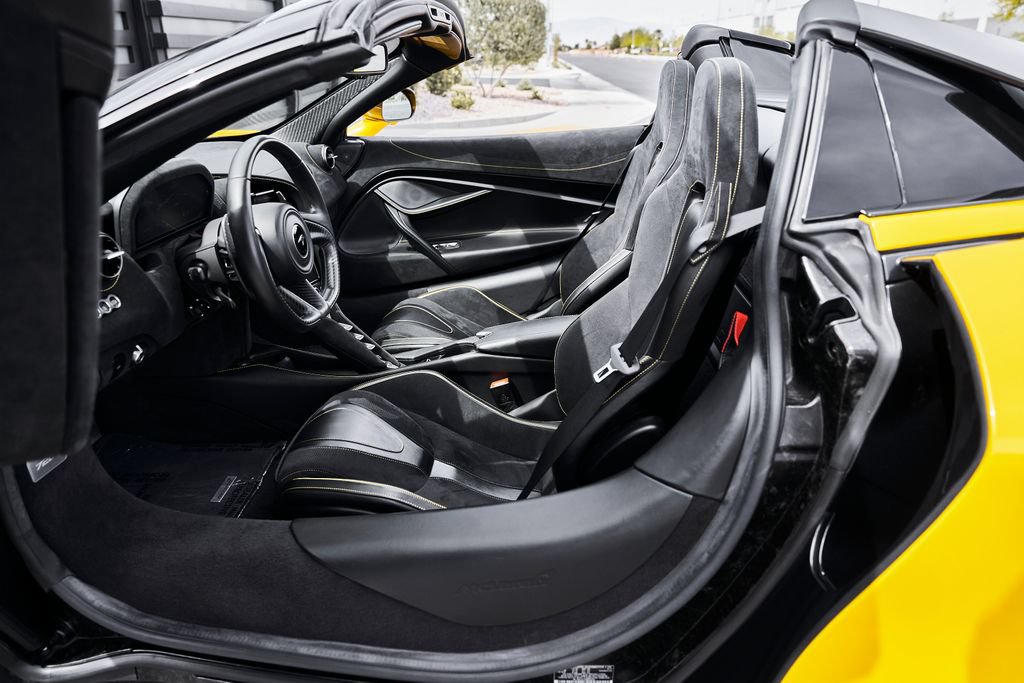 Used 2021 McLaren 720S Luxury RWD image 30