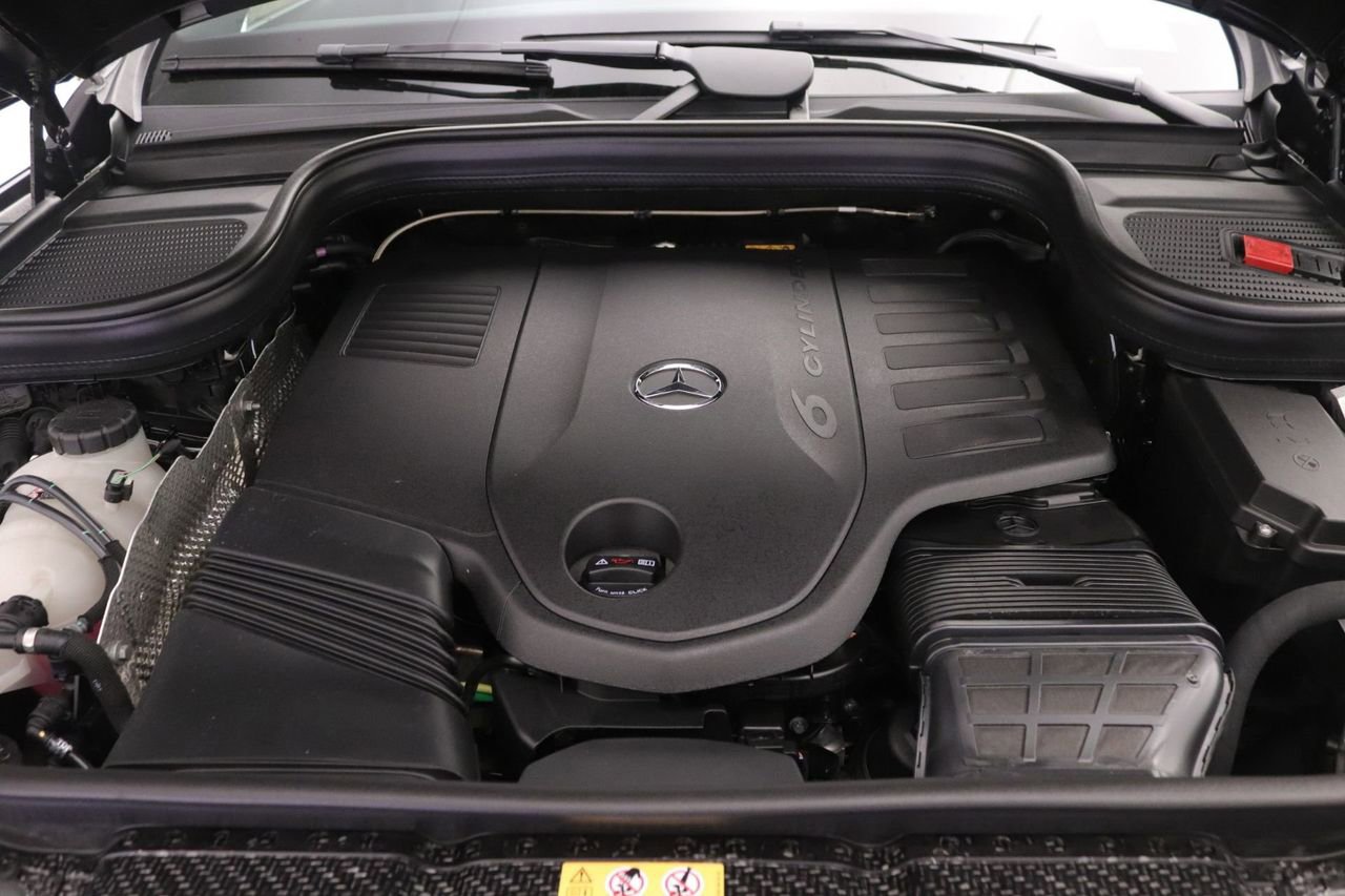 New 2026 Mercedes-Benz GLE 450 4MATIC Coupe image 11