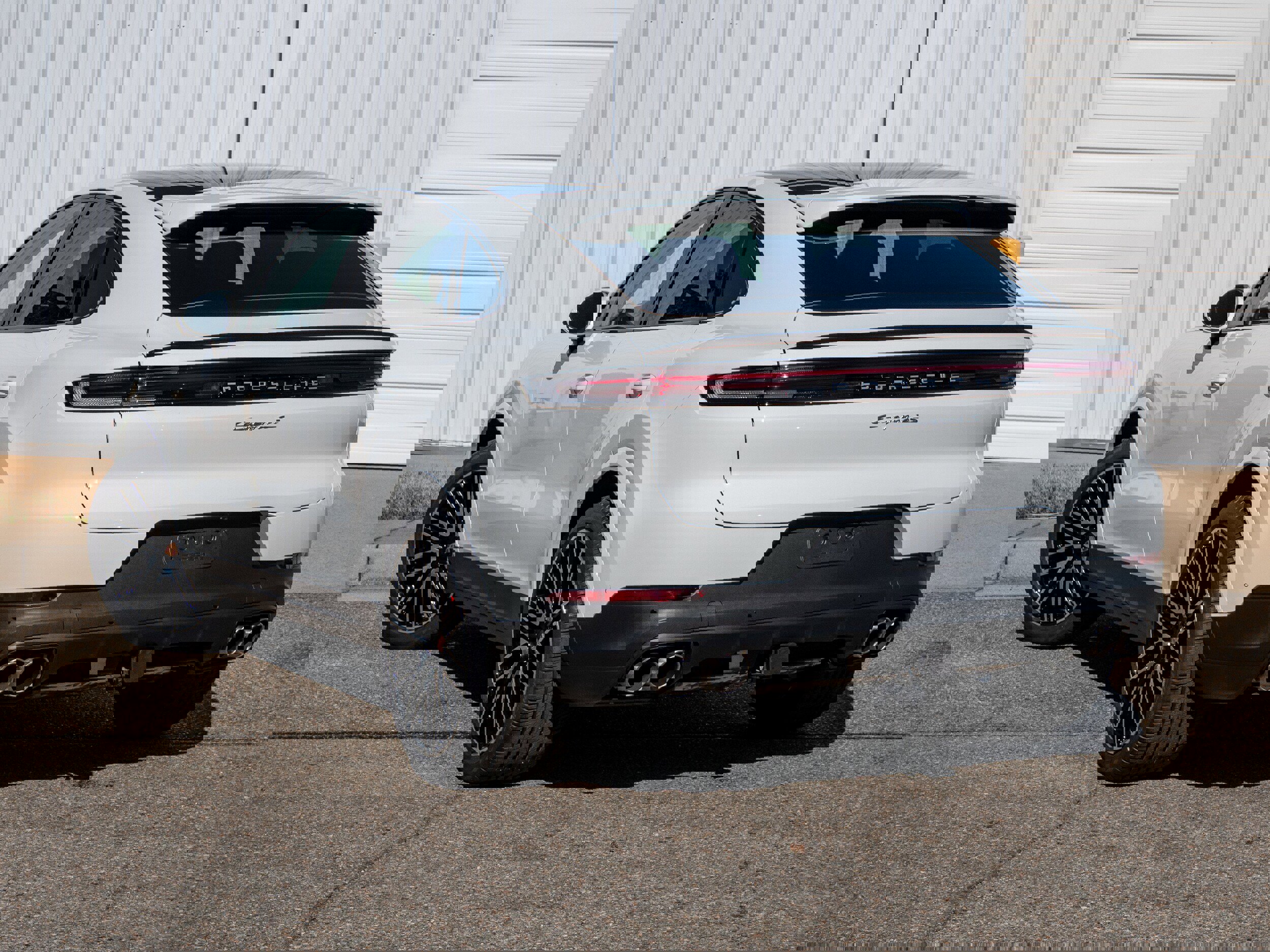 New 2026 Porsche Cayenne S image 3