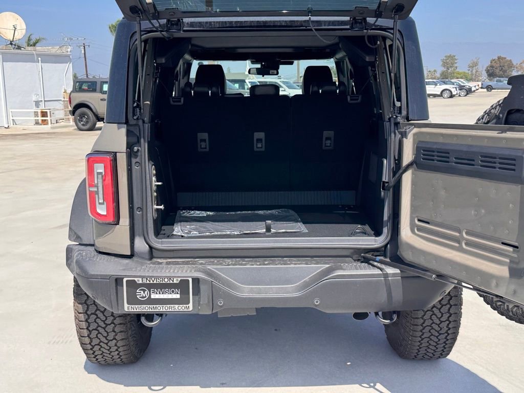 New 2026 Ford Bronco Badlands AWD/4WD image 13