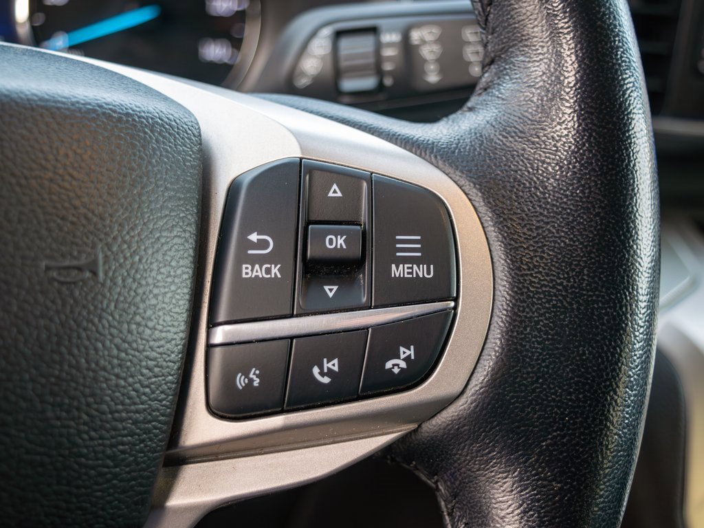 Used 2022 Ford Explorer XLT w/ Equipment Group 202A image 16