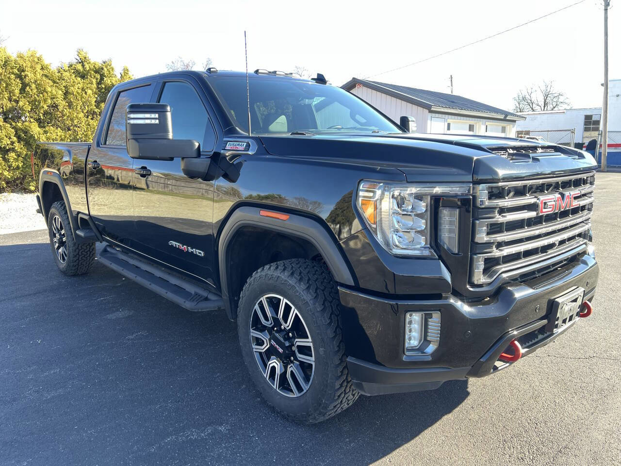 Used 2021 GMC Sierra 2500 AT4 w/ AT4 Preferred Package image 3