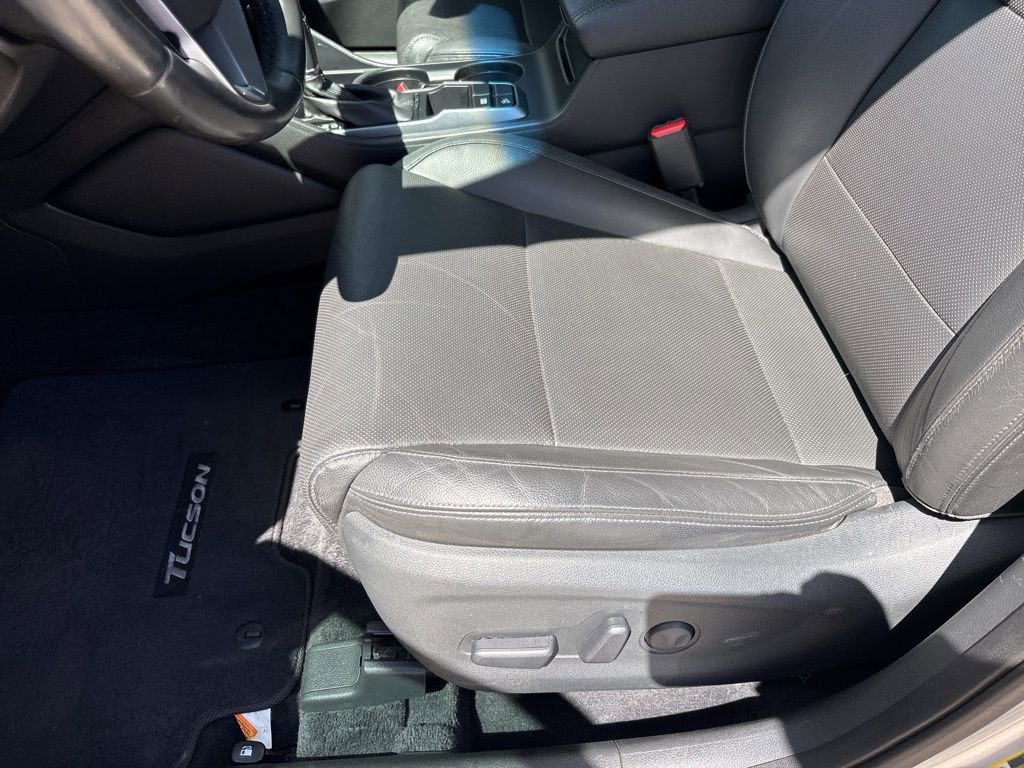Used 2018 Hyundai Tucson Limited FWD image 15