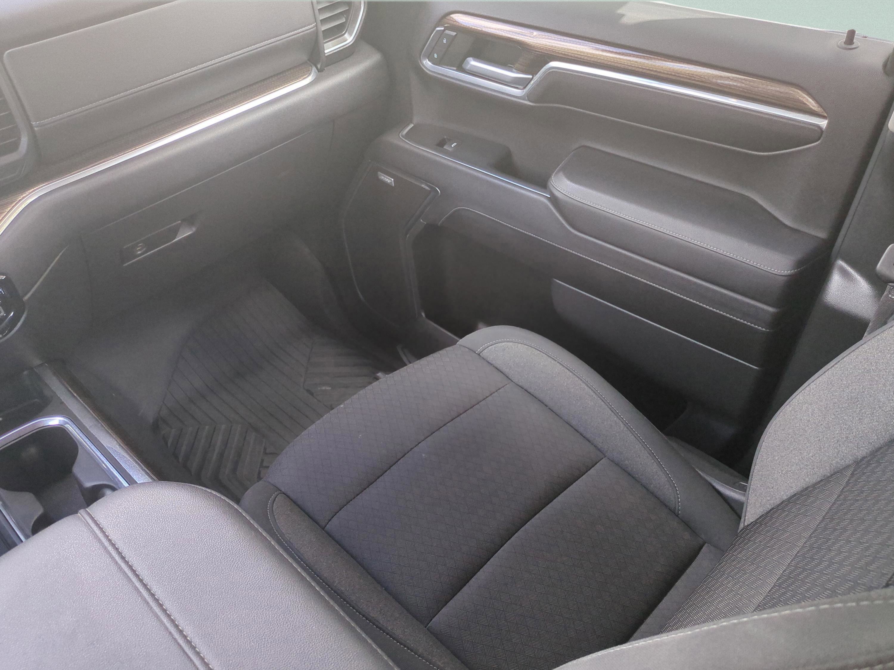 Used 2023 Chevrolet Silverado 1500 RST image 16