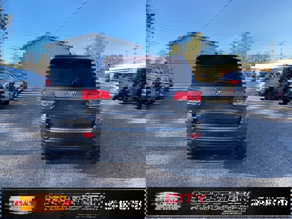 Used 2018 Jeep Grand Cherokee Limited image 6