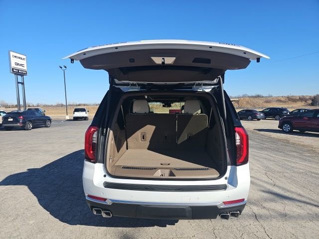 New 2026 GMC Yukon XL Denali w/ Sun & Power Step Package image 10