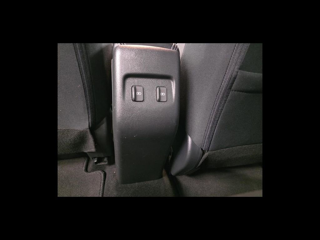 Used 2021 Nissan Kicks SV FWD image 24