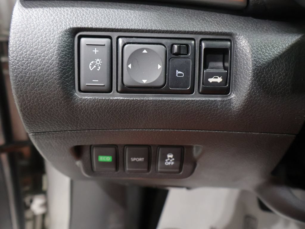 Used 2016 Nissan Sentra S FWD image 24