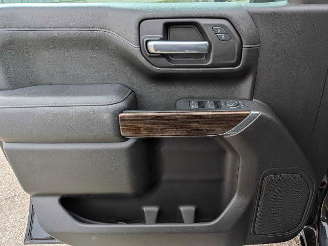 Used 2022 GMC Sierra 1500 Elevation w/ LPO, Elevation Black Package image 18