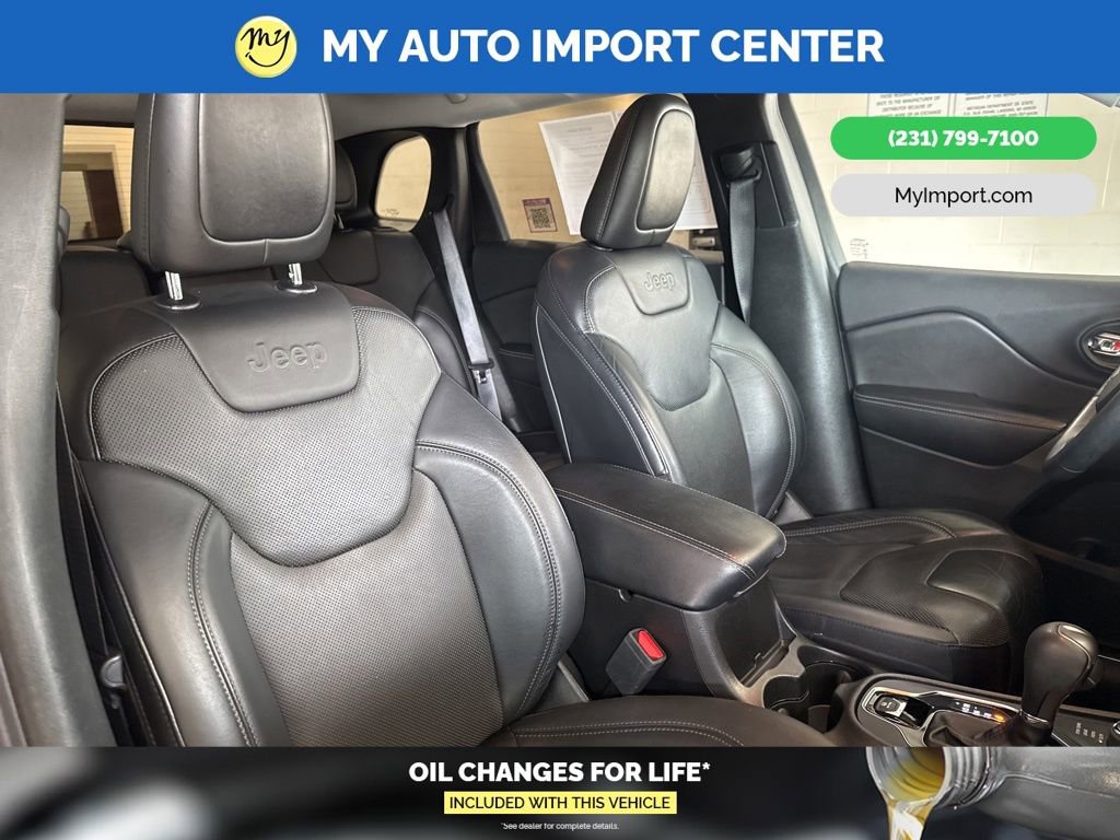 Used 2019 Jeep Cherokee Limited image 29