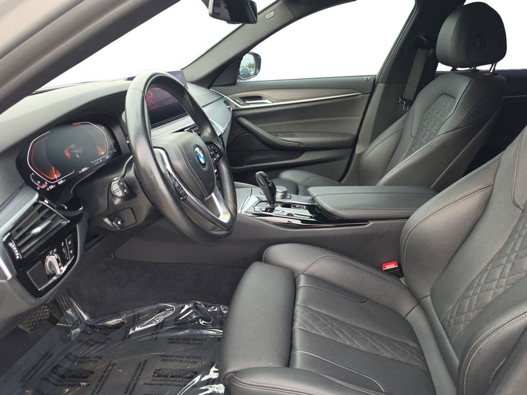 Used 2021 BMW 530i w/ Convenience Package RWD image 9