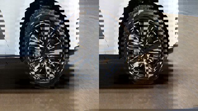 New 2026 Land Rover Range Rover SE image 18