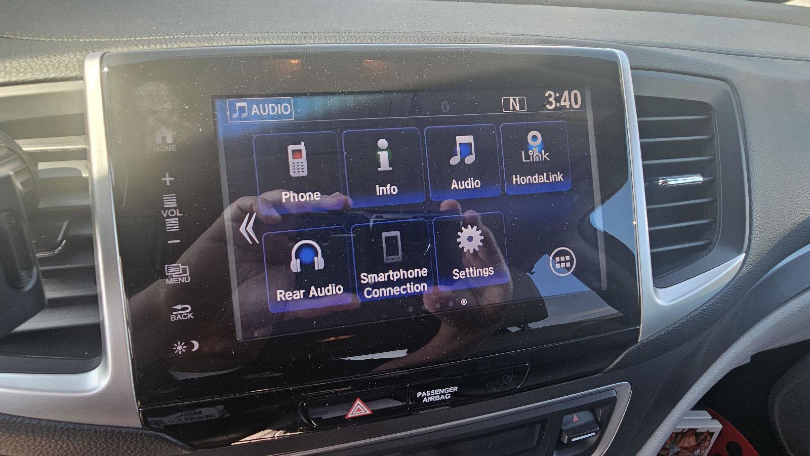 Used 2017 Honda Pilot EX-L image 8