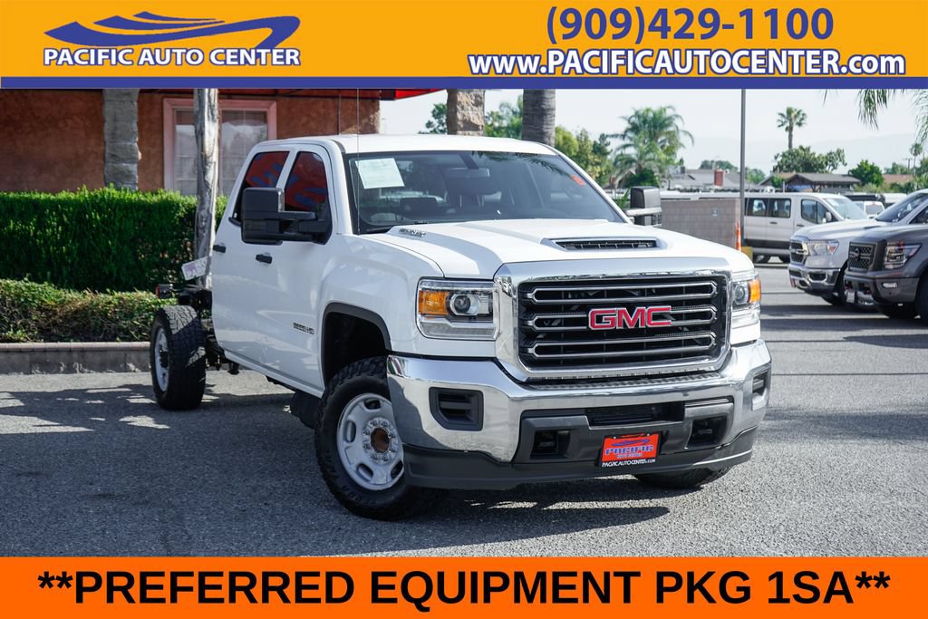 Used 2018 GMC Sierra 2500 2WD Crew Cab w/ Sierra Convenience Package image 1