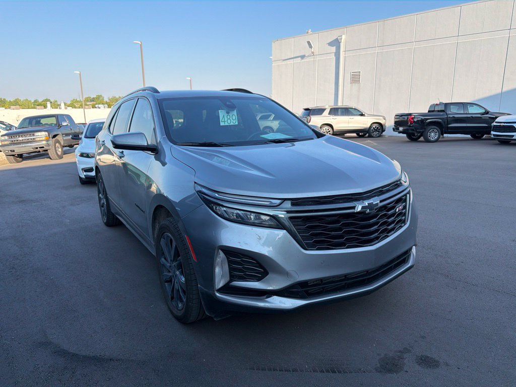 Used 2023 Chevrolet Equinox RS w/ LPO, Floor Liner Package AWD/4WD image 1