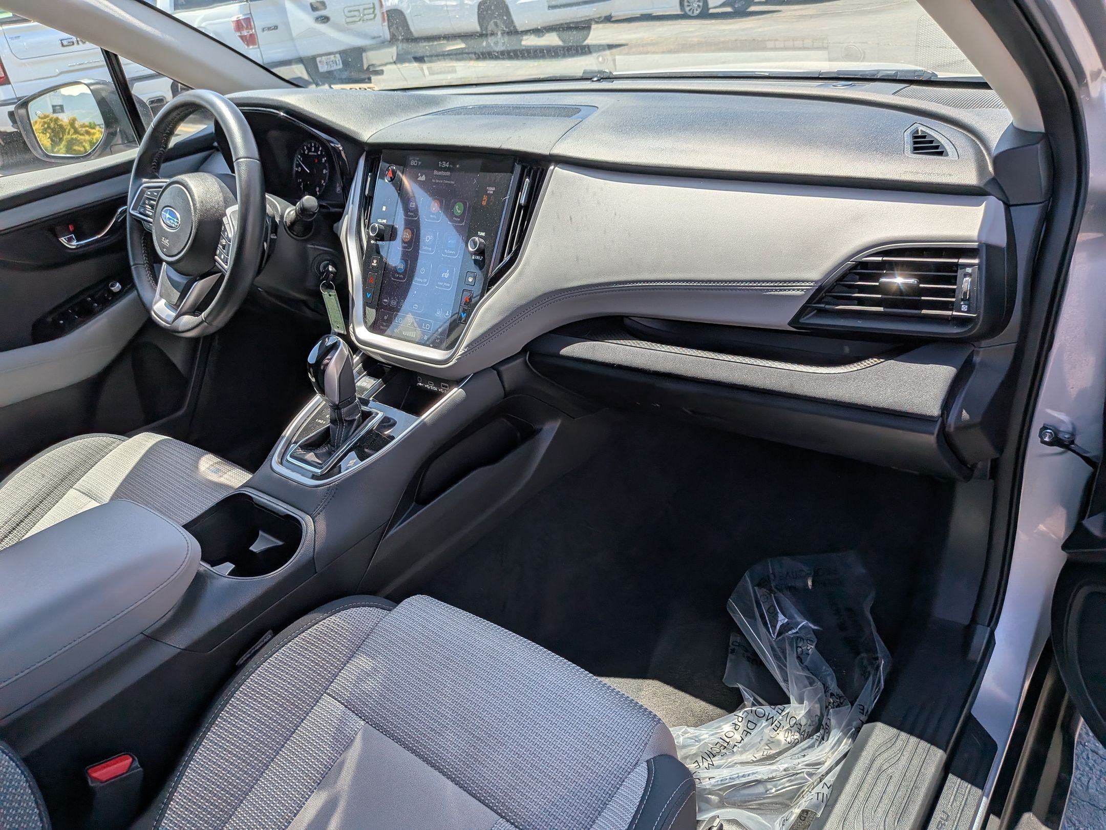 Used 2024 Subaru Outback Premium AWD/4WD image 30
