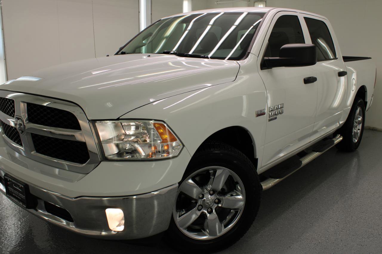 Used 2019 RAM 1500 Tradesman w/ Tradesman SXT Package AWD/4WD image 14