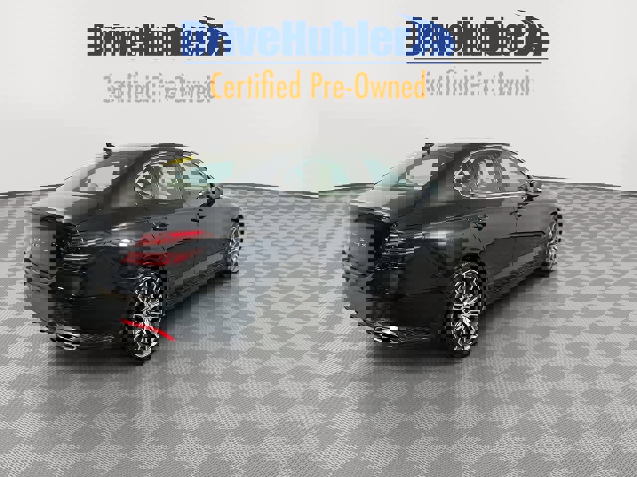 Used 2024 Genesis G70 2.5T image 8