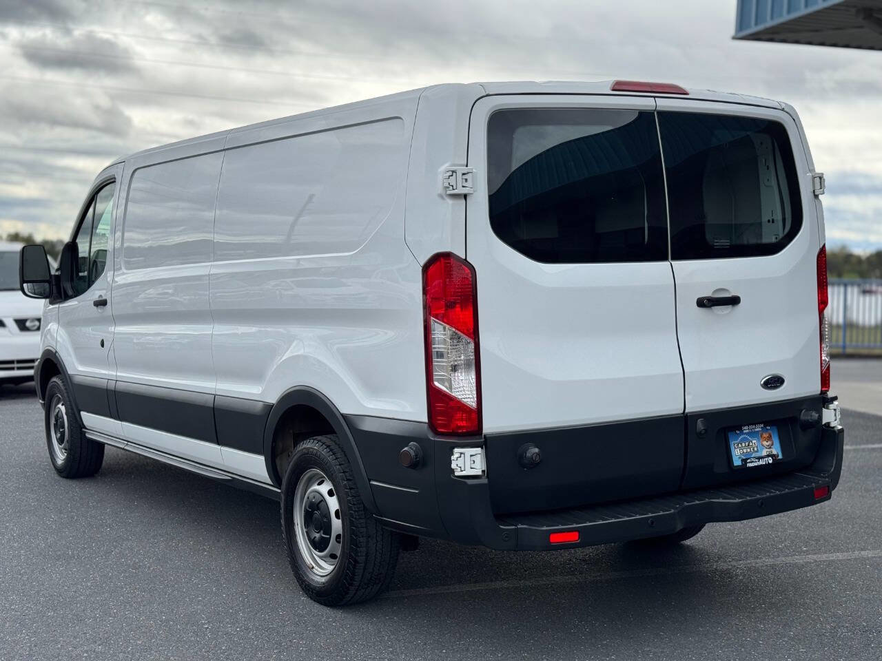 Used 2018 Ford Transit 250 148 Low Roof image 5