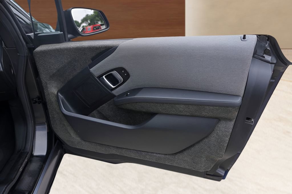 Used 2018 BMW i3 RWD image 24