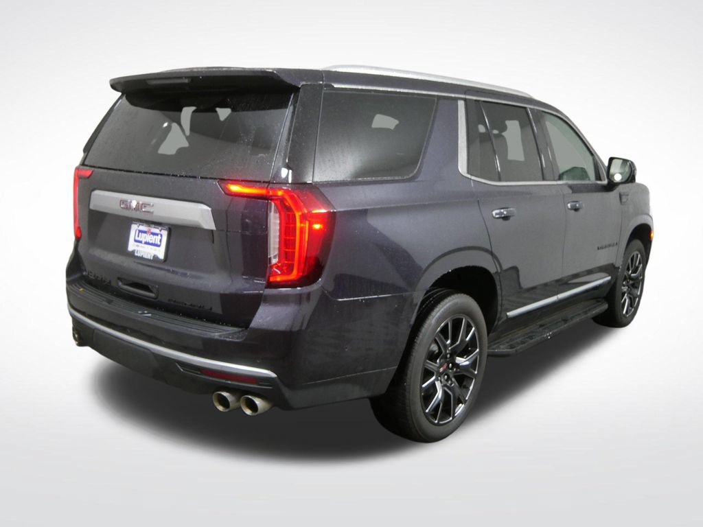 Used 2024 GMC Yukon Denali w/ Advanced Technology Package AWD/4WD video 3