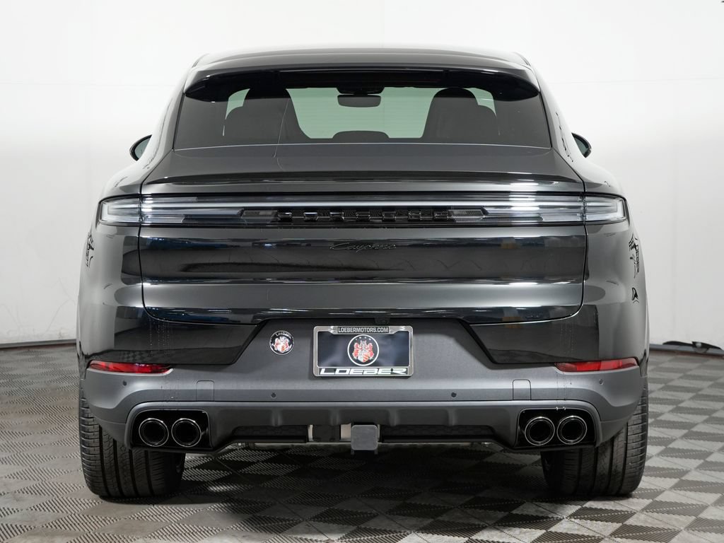 Certified 2026 Porsche Cayenne Coupe AWD/4WD image 6