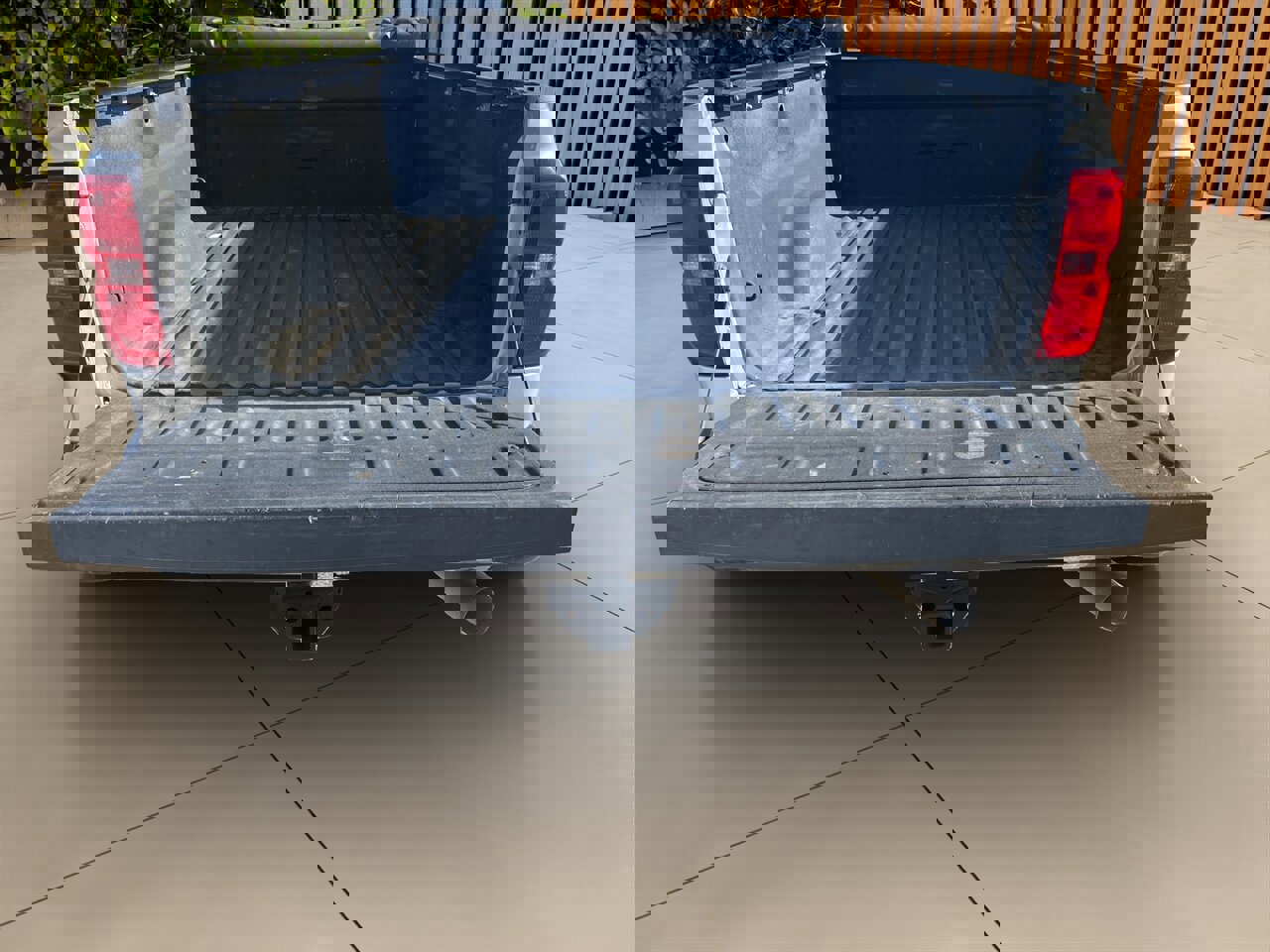 Used 2019 Chevrolet Silverado 3500 LTZ image 22