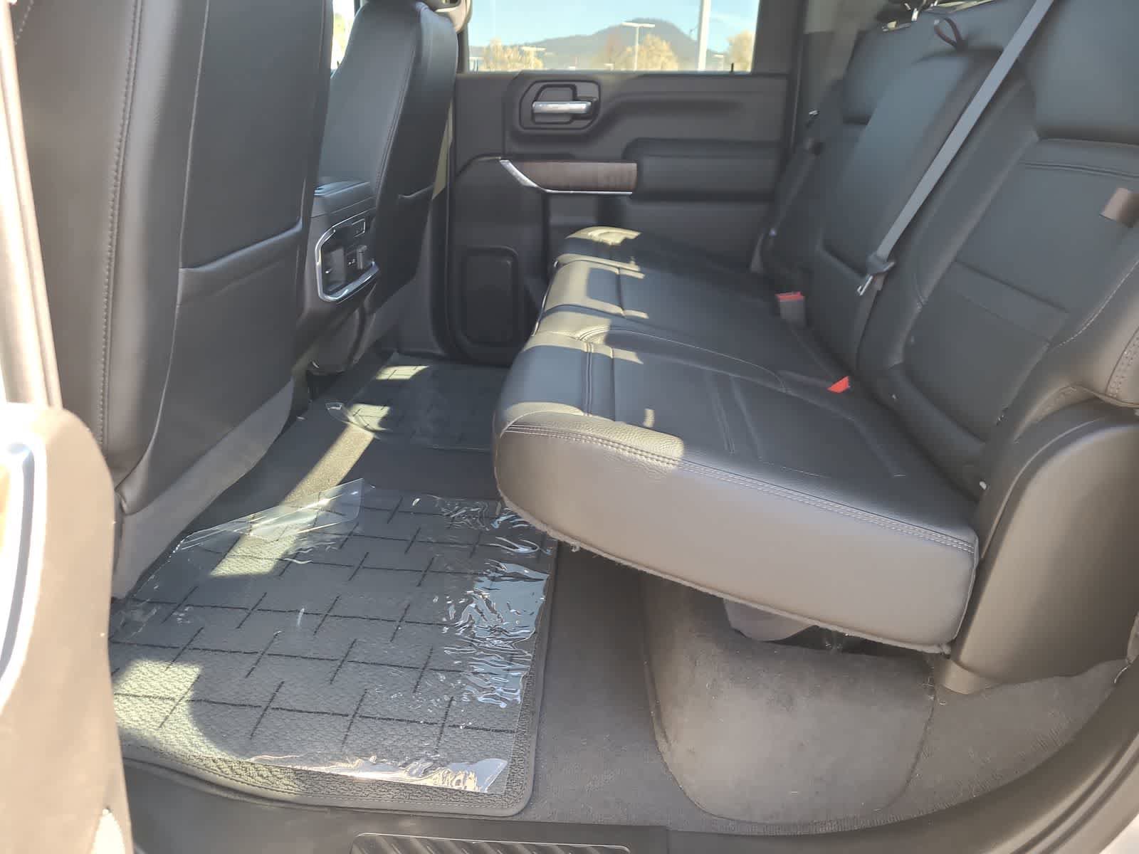 Used 2022 GMC Sierra 3500 Denali w/ Technology Package image 21
