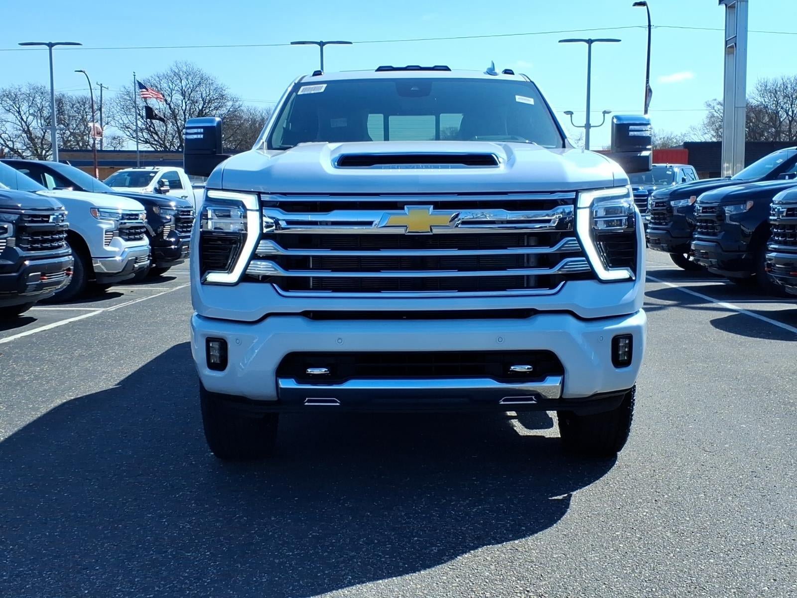 New 2026 Chevrolet Silverado 2500 High Country w/ Technology Package AWD/4WD image 2