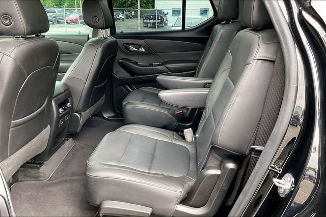 Used 2020 Chevrolet Traverse Premier w/ Redline Edition FWD image 8