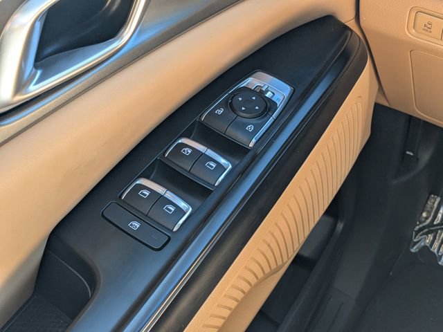 Used 2024 Kia Carnival LX FWD image 21
