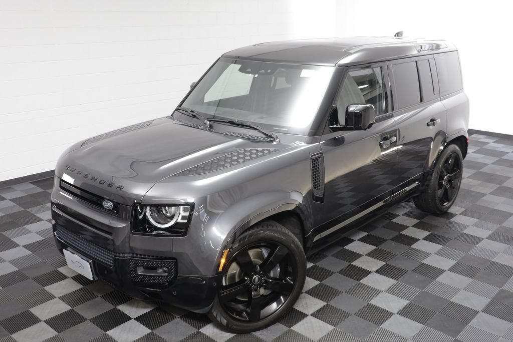 Certified 2025 Land Rover Defender 110 X-Dynamic SE AWD/4WD image 2