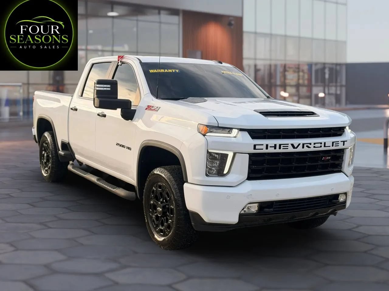 Used 2021 Chevrolet Silverado 2500 LT w/ Z71 Sport Edition AWD/4WD image 4