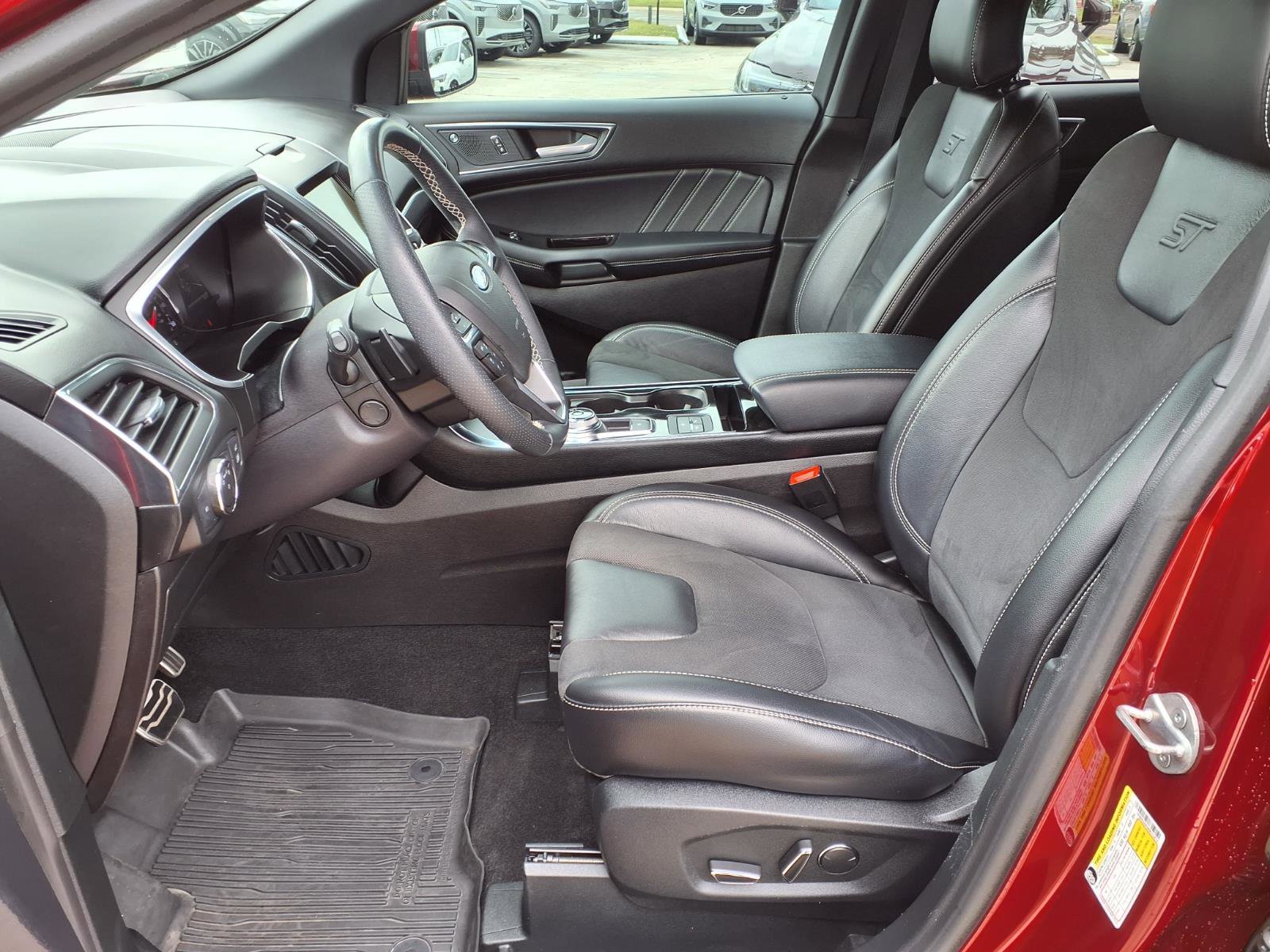 Used 2019 Ford Edge ST w/ Equipment Group 401A image 21