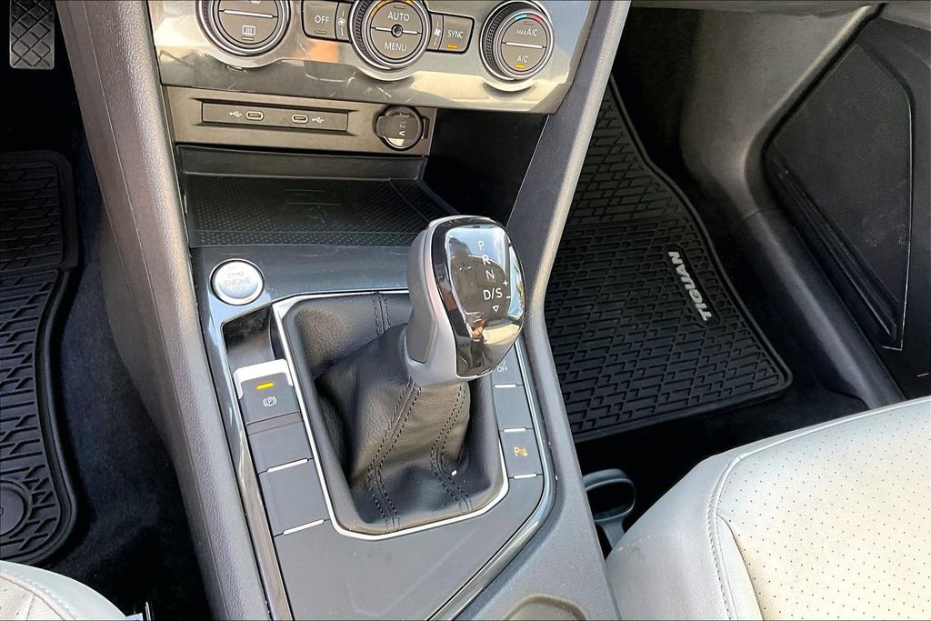Certified 2021 Volkswagen Tiguan SE FWD image 28
