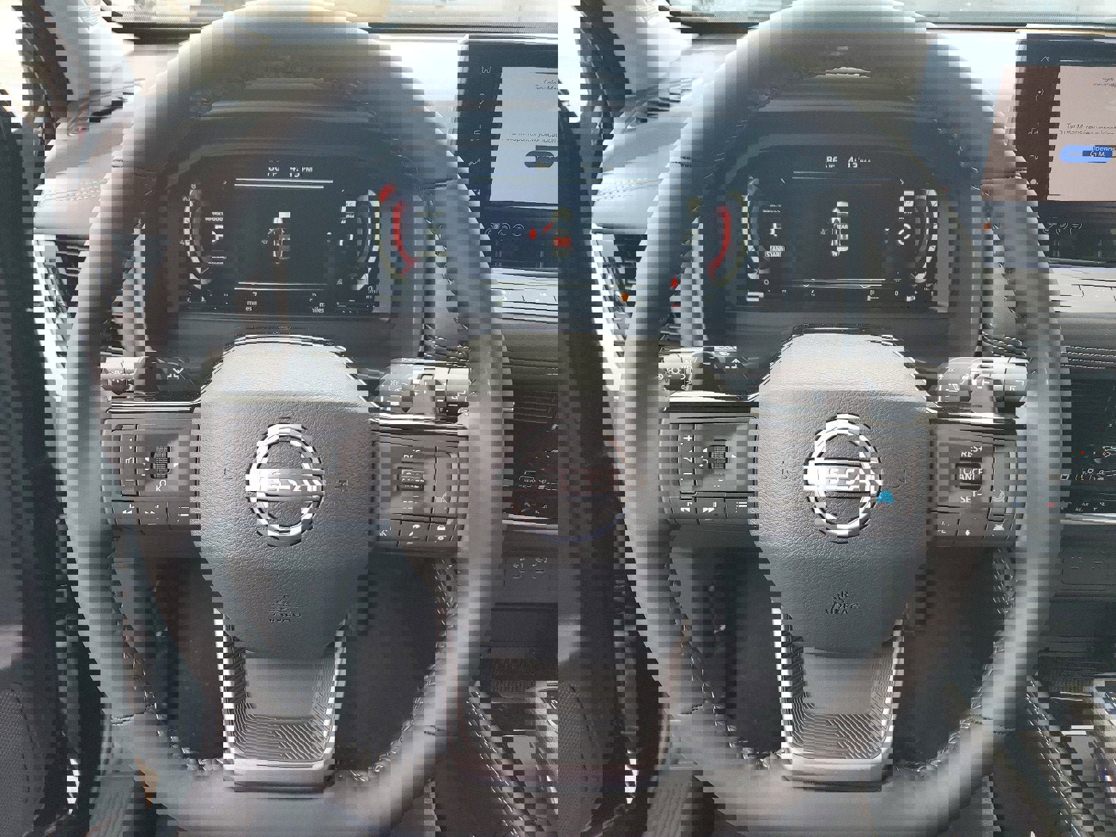 New 2025 Nissan Rogue Platinum w/ Platinum Premium Package image 15