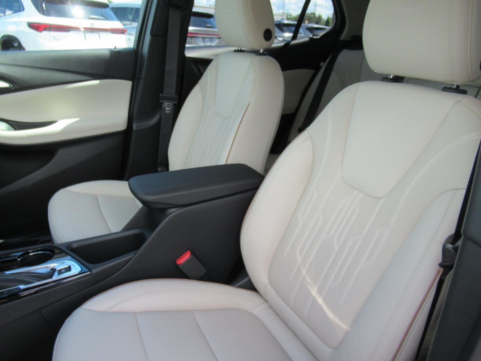 New 2026 Buick Encore GX Avenir w/ Avenir Technology Package FWD image 20