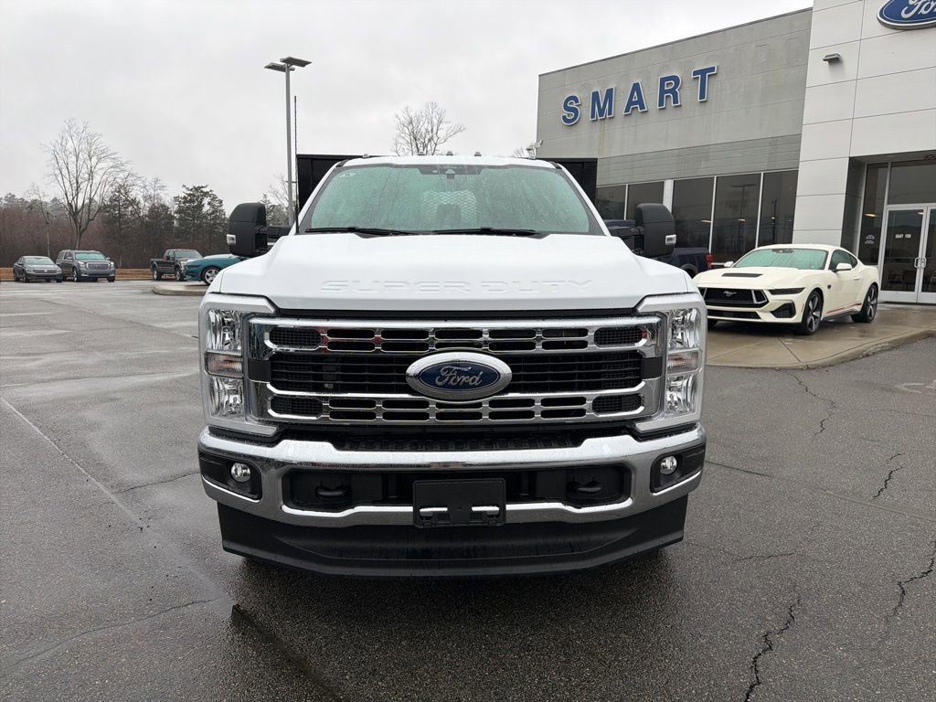 New 2026 Ford F350 XL w/ XL Chrome Package AWD/4WD image 8