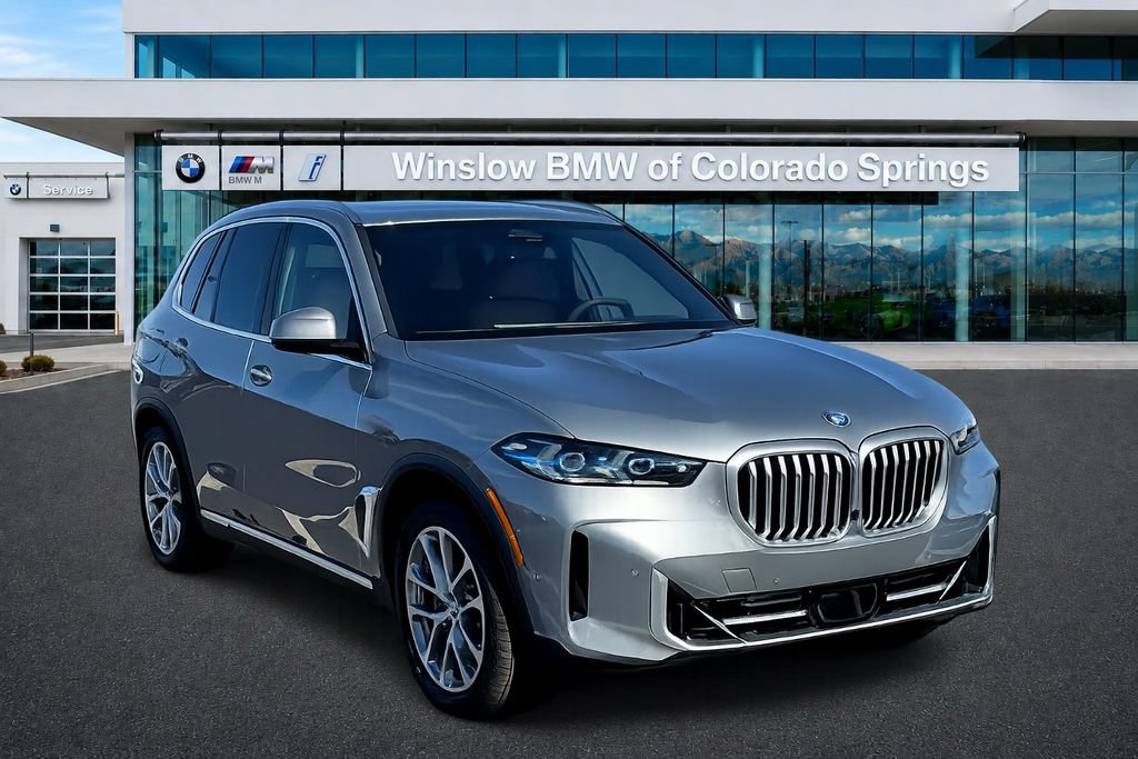 New 2026 BMW X5 xDrive50e w/ Premium Package